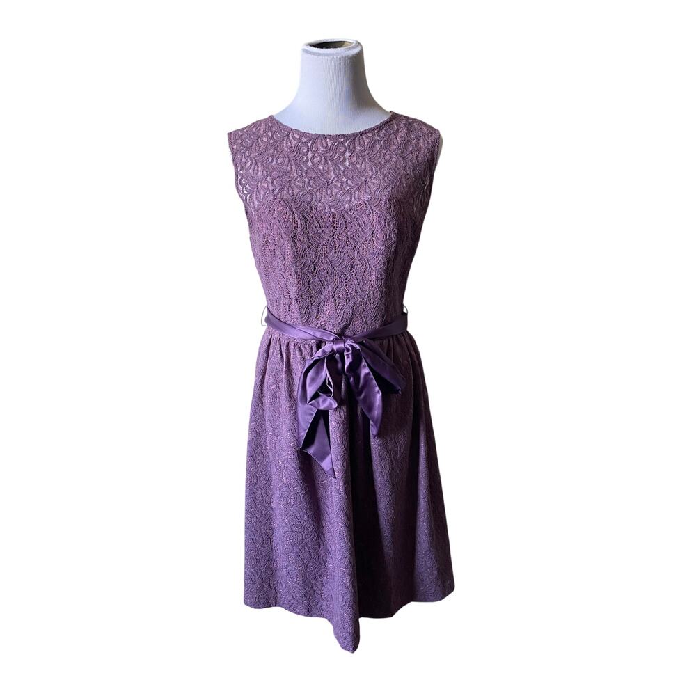 Tevolio Purple Lace Knee Length Tie Waist Sleeveless Dress- Size 6 (has pockets)